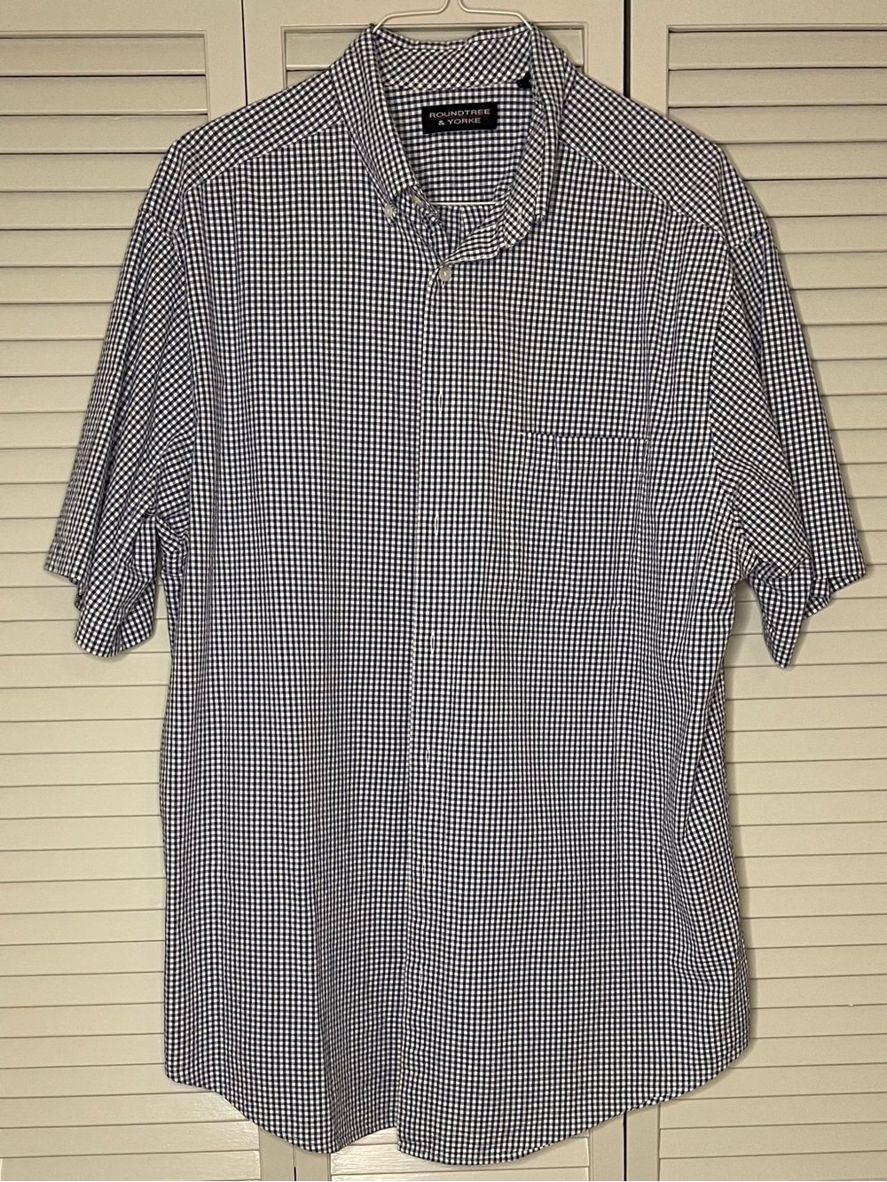 Roundtree & Yorke Navy and White Micro-Check Short-Sleeve Button-Down Shirt